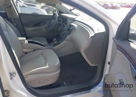 2013 Buick Lacrosse z USA, uszkodzony, nr VIN 1G4GC5ER8DF275043